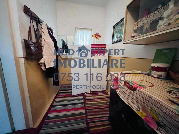 Oportunitate Excep?ionala in Piatra-Neam?! Casa cu 4 Camere ?i Teren Sporit - 73,000 EUR (Negociabil - 1