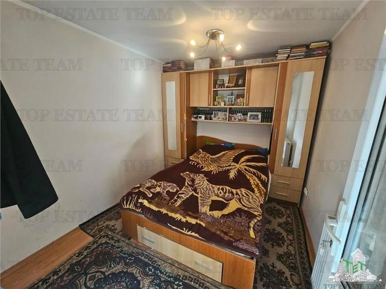 Casuta 3 camere placa peste etaj zona Margeanului - 10