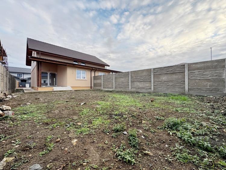 Duplex 4 camere, 95mp utili + 14mp terasa, 270mp teren, Mosnita Noua - 20