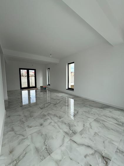 Casa Individuala - Parter + Etaj - Teren 360 mp - Mutare Imediata - 16