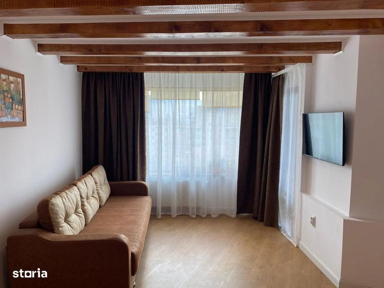 Casa zona platou, aproape de Pedagogic, Economic, Papiu, Unirea. - 11