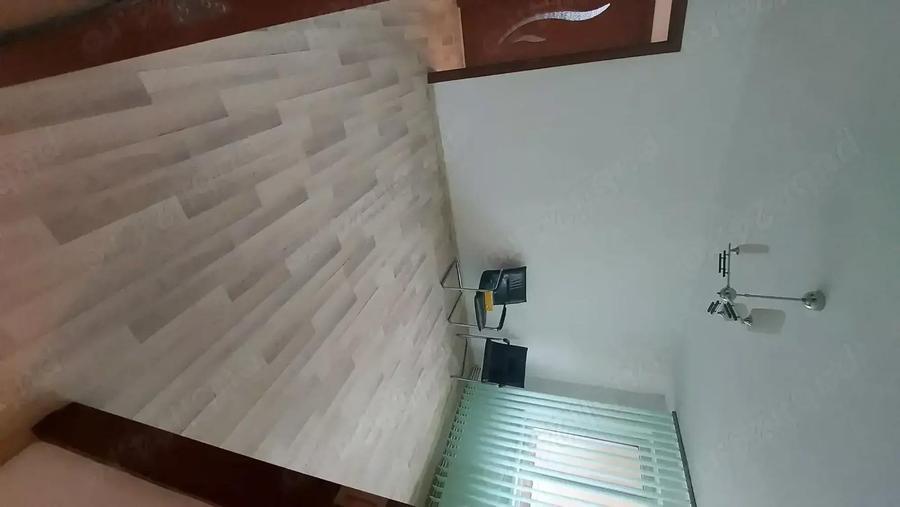 Inchiriez apartament 2 camere - 1