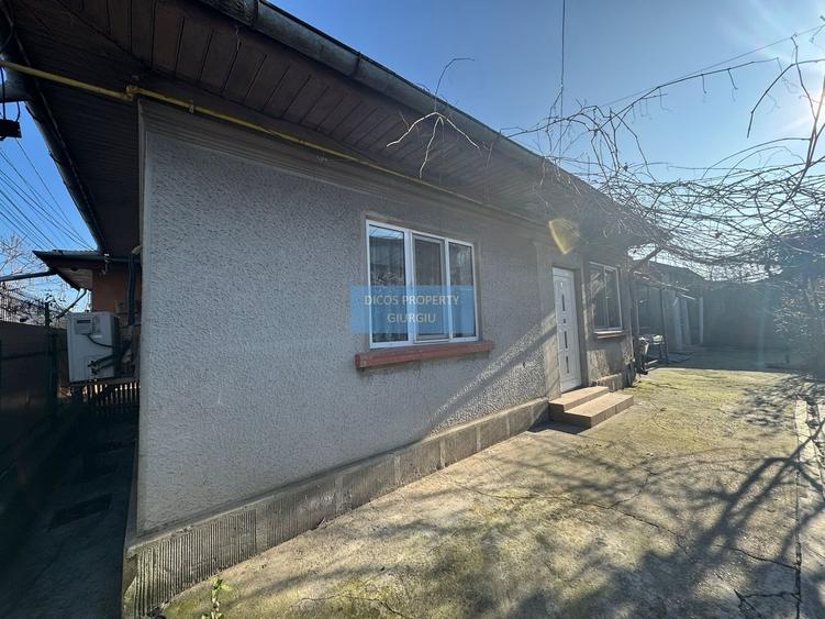 De Vânzare - Casă, Strada Griviței - 34