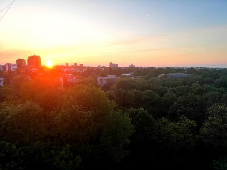 Parc Floreasca Beller 3 cam. renovat 8 din 12 vedere panoramica proprietar - 9
