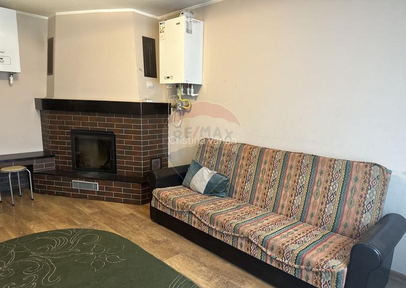 Apartament 4 camere ROZNOV Central de inchiriat