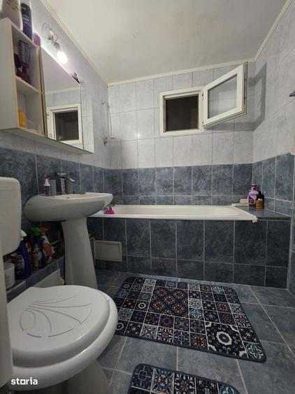 Apartament 4 camere de vanzare in Berceni Al.Obregia - 12