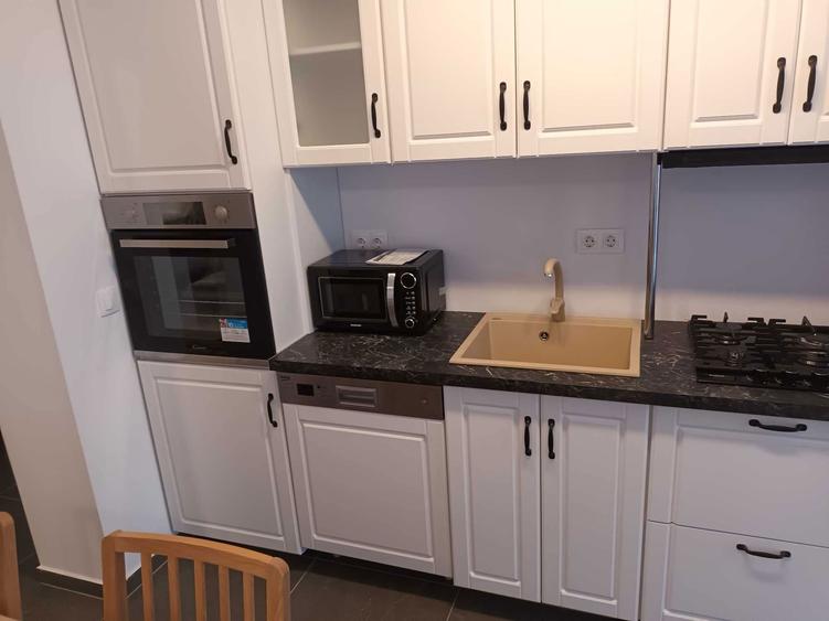 Propietar, Inchiriez apartament bloc nou ,2 cam, zona Lipovei - 8