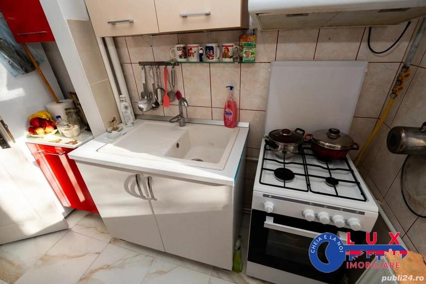 ID 2995 Apartament cu 2 camere * Str Alunisului - 10