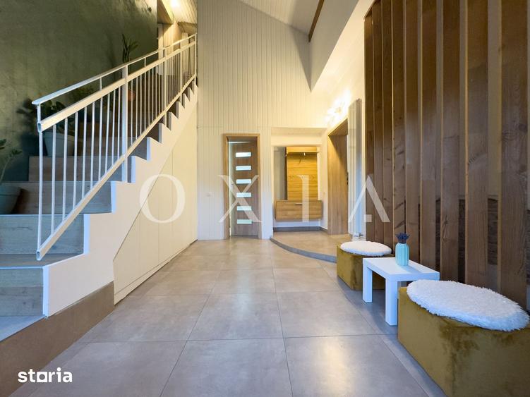 Casă cu 7 camere cu Teren 259 Mp în Rogerius