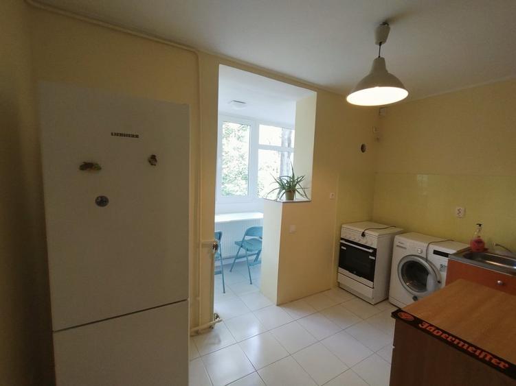 Apartament semidecomandat în Muncii