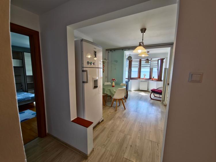 Vedere la mare Faleza Nord 3 camere mobilat utilat loc de parcare termen lung - 31