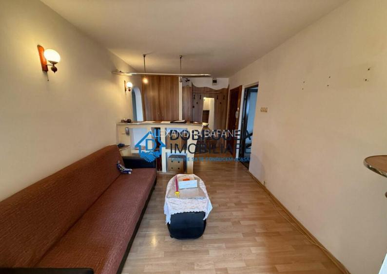 APARTAMENT 2 CAMERE DECOMANDAT, 52 MP. APARTAMENT 2 CAMERE DECOMANDAT, 52 MP.