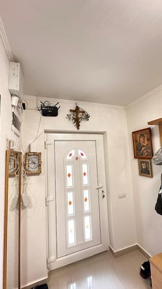 VICTORIEI- zona V. Borcutului casa parter finisata la cheie! - 13