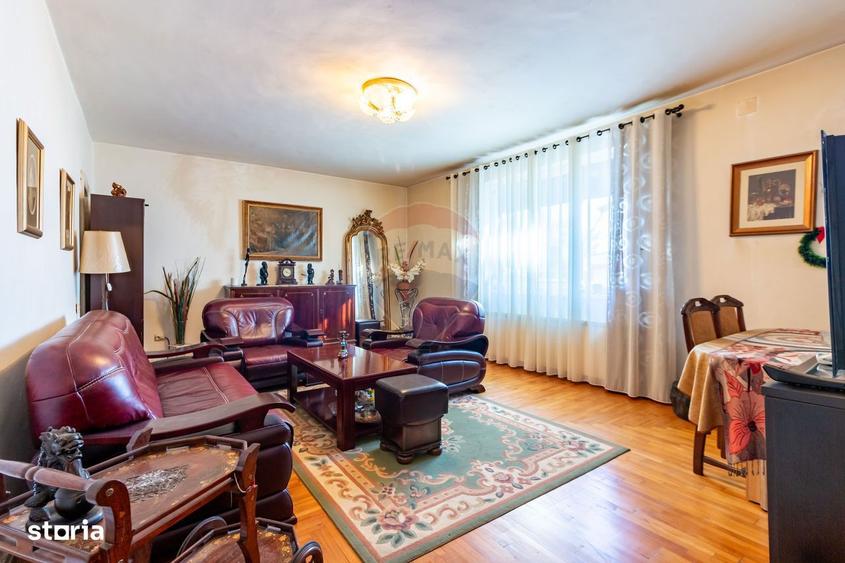 Casa / Vila cu 4 camere de vanzare in zona Giulesti Sarbi - 9