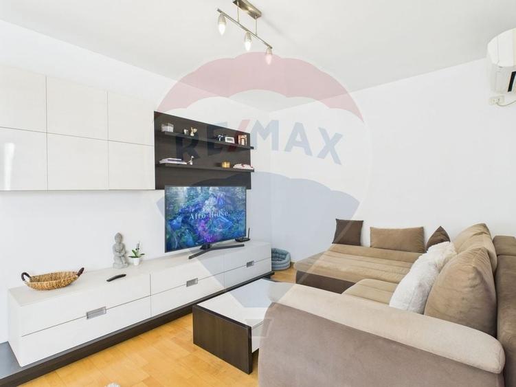 Apartament cu 2 camere de vânzare în zona Mihai Bravu - 4