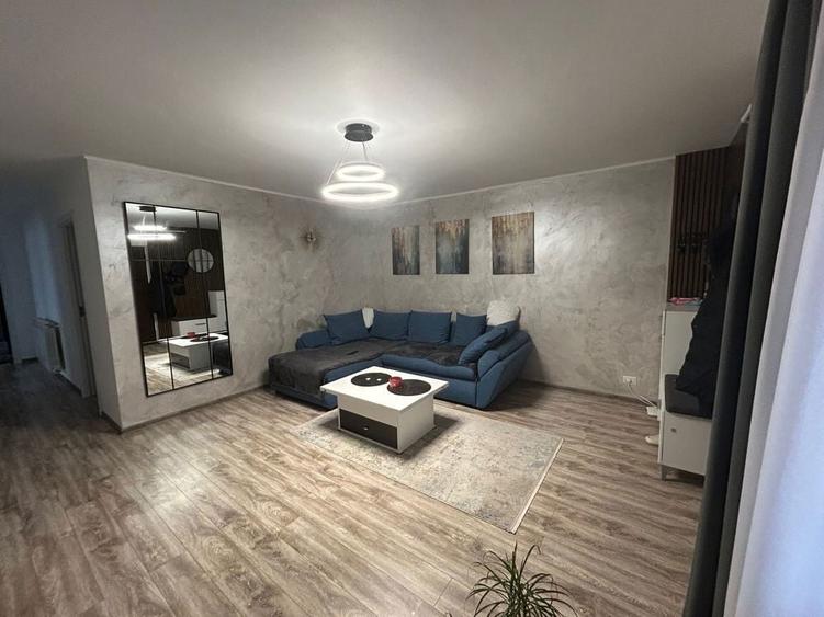 Apartament de vanzare - 5