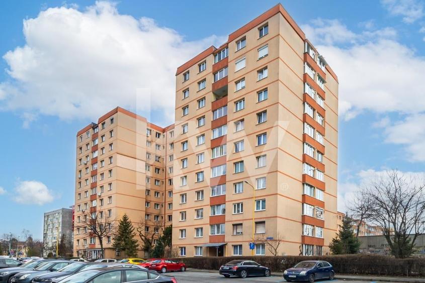 Spatiu comercial stradal 57 mp utili, complet utilat - 2