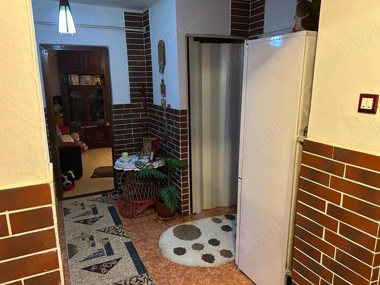 Apartament de vanzare - 2