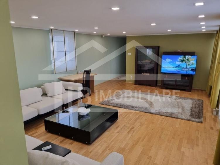 Apartament cu 3 camere decomandat în Ultracentral