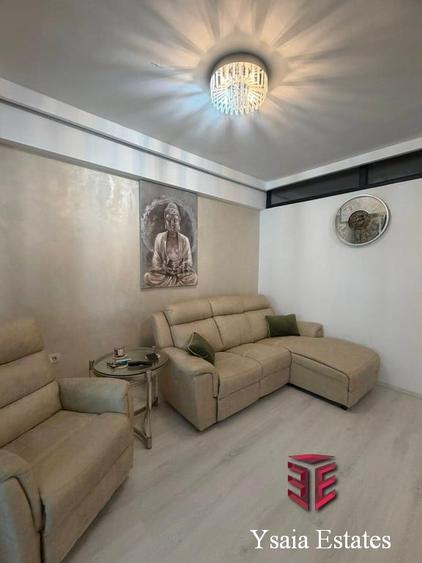 CAMPUS UNIVERSITAR -  BLOC NOU - 2 DECOMANDATE LA VANZARE - PARCARE INCLUSA - - 3