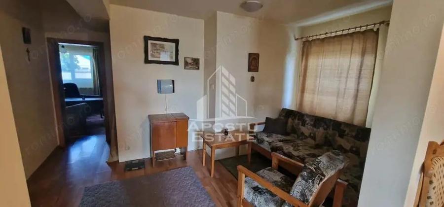 Casa individuala , centrala proprie , AC , curte , in oras - 2