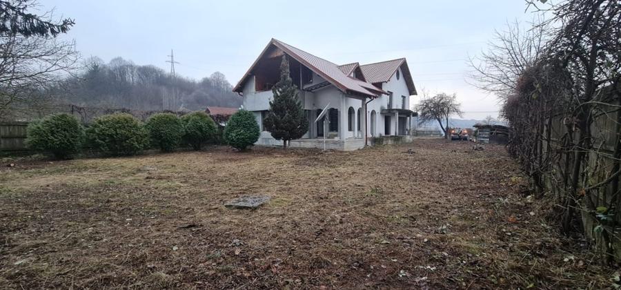 Casa P+M - semifinisata, Merisani, teren 1.065mp - 13