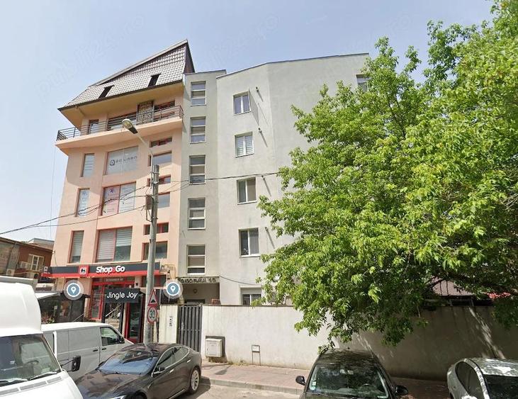 Inchiriez spatiu comercial Vitan Mall - 1