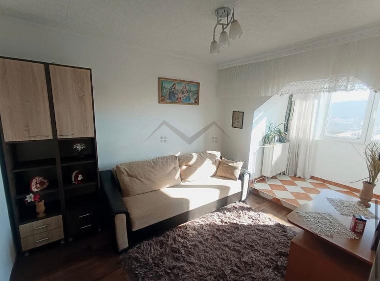 Apartament 3 camere Nicolina - 1