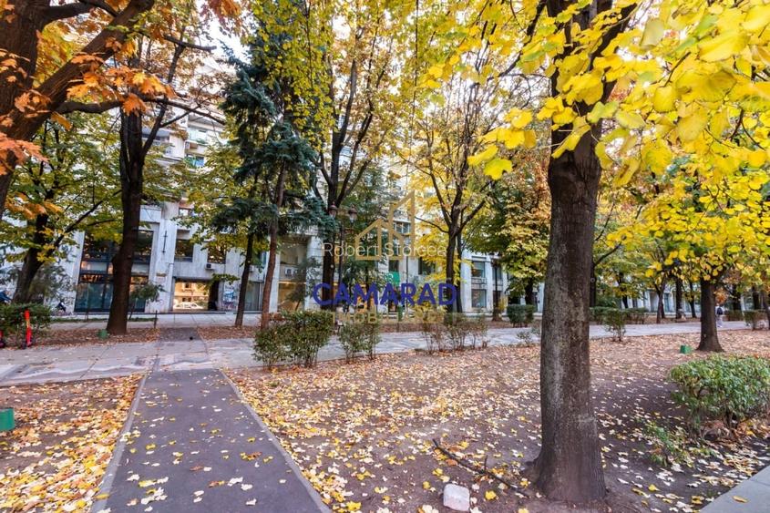 Apartament deosebit - vanzare 5 camere Bd. Unirii - Fantani Apartament deosebit - vanzare 5 camere Bd. Unirii - Fantani