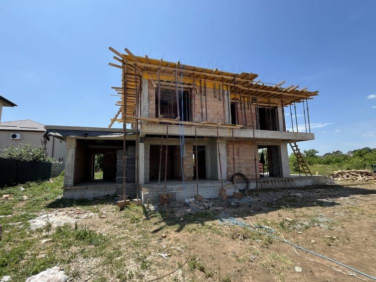 De vanzare vila individuala 5 camere teren generos in apropiere de DN1 - 2