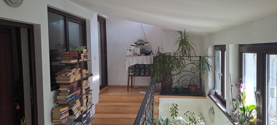 Casa spatioasa zona Titulescu - 2