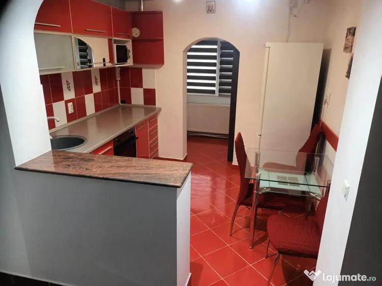 Apartament de inchiriat 2 camere decomandat,zona Mall - 4