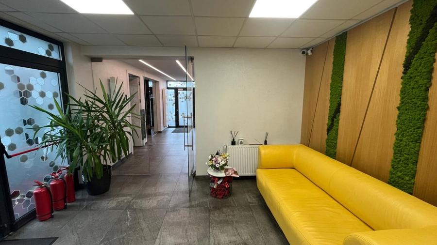 Imobil si 8 locuri de parcare   - de vanzare in Brasov - 3