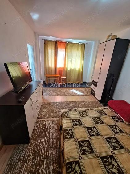 Vand Garsoniera Motru