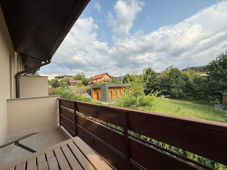 Casa de inchiriat 3 camere | BUCIUM | langa padure - 12
