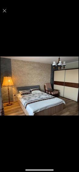 Inchiriez apartament 3 camere - 5