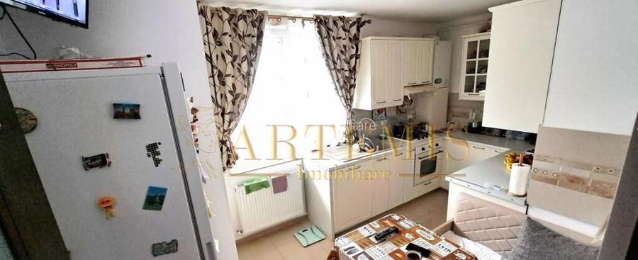 Apartament de 2 camere, 55 mp cu terasa de 11m + 1 loc parca
