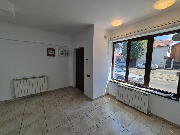 B-dul Gloriei, imobil P+1, pentru birouri, comercial - 6