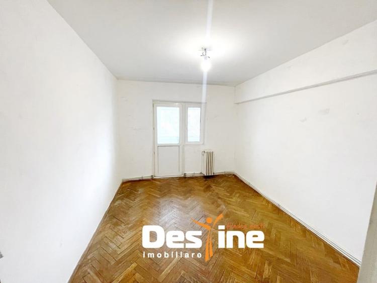 Apartament 4 camere, decomandat, Galata, 152.900 euro - 2