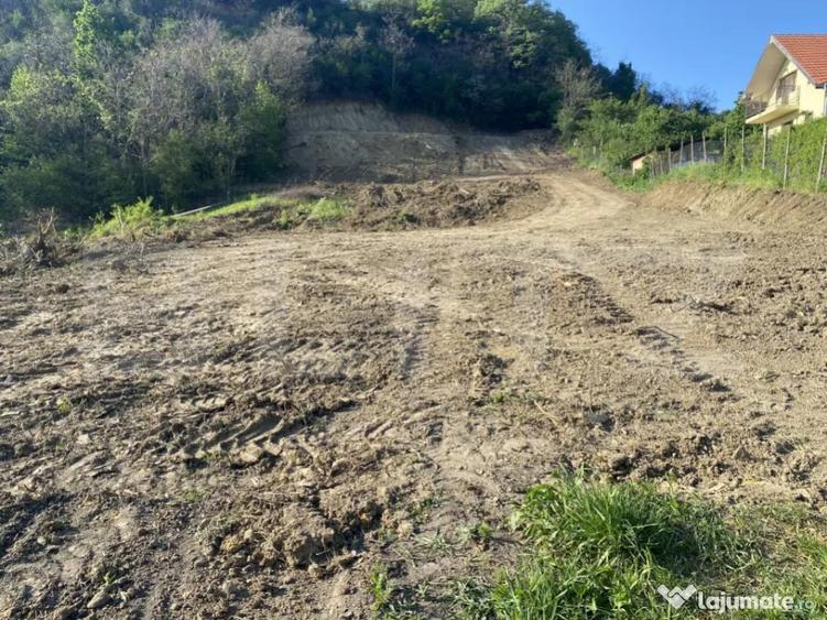 Teren intravilan cu toate utilitatile, 600 mp, zona Episcopi - 6