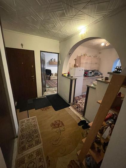 Apartament 2 camere Zona Cet - 8