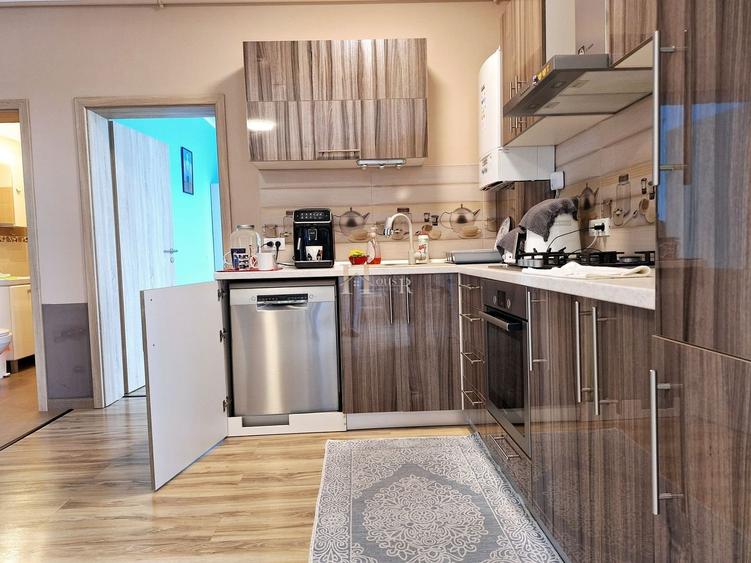 BLOC NOU IN ORAS. 3 CAMERE TIP PENTHOUSE. TERASA DE 17 MP. - 10