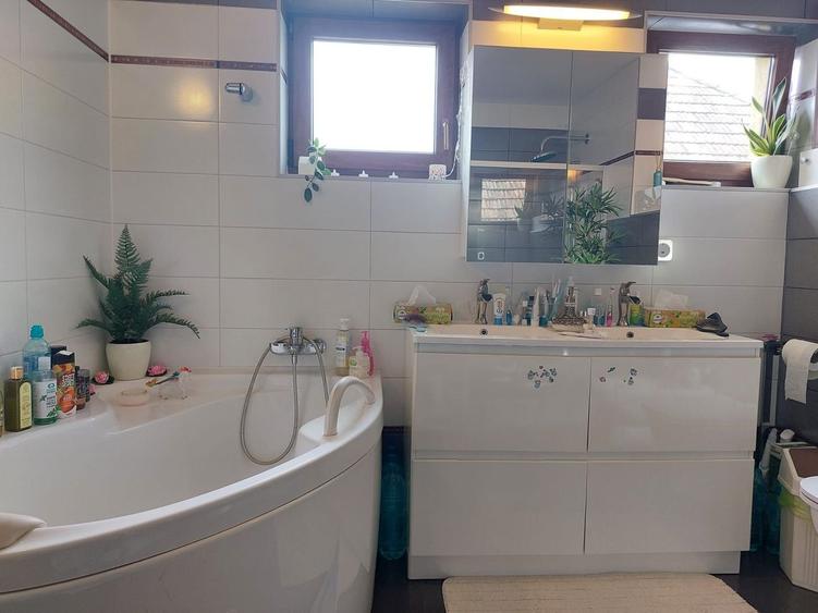 Casa individuala, cu garaj, teren 917 mp, in Andrei Muresanu - 27