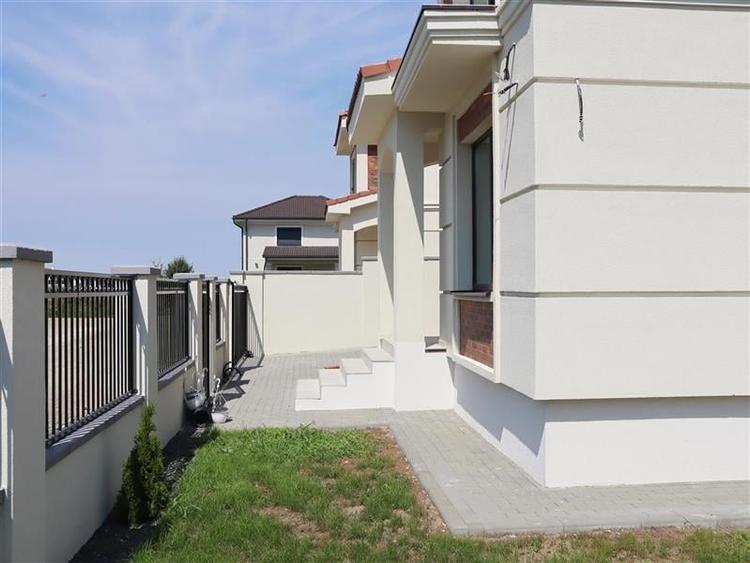 COMISION 0% Duplex despartit prin garaj liziera padurii Dumbravita - 21