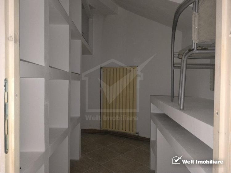 Casa cu CF spatiu comercial, curte comuna, Gruia - 15