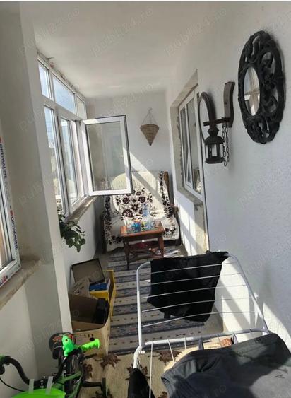 Apartament de vanzare - 4