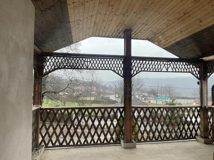 Gospodarie Premium P+1 Poienari (15 min Roman) | 260 m | Independen?a Totala - 1