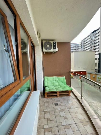 Apartament cu 2 camere nedecomandat în Mihai Bravu