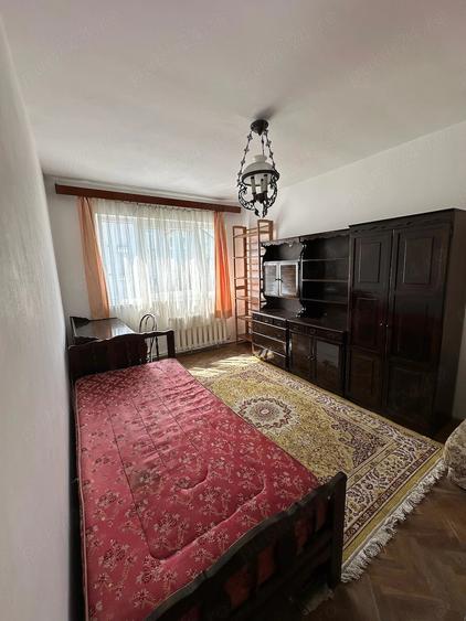 Apartament cu 4 camere decomandat în Mănăștur