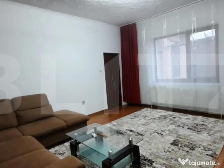 Casa de vanzare cu 3 camere, 100 mp, zona Titulescu Satu Mar - 7